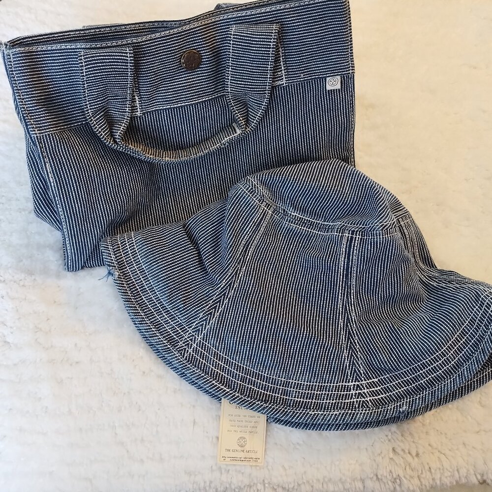 OshKosh Women's Hat & Purse with Free Gift!